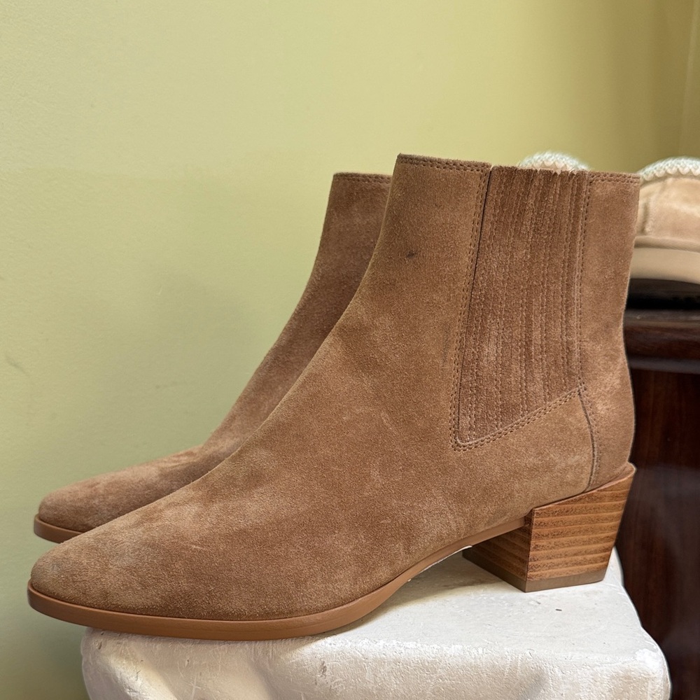 rag & bone Brown chelsa Suede Ankle Booties size 6.5 women H21N8